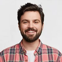 دهکده الکترونیک | طراحی سایت، سئو و دیجیتال مارکتینگ testimonial man2 رضایت مشتریان طراحی سایت