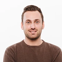 دهکده الکترونیک | طراحی سایت، سئو و دیجیتال مارکتینگ testimonial man3 رضایت مشتریان طراحی سایت و سئو